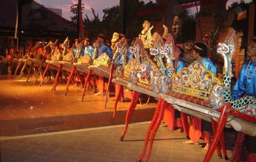 Gamelan Jegog 18 jegog 01