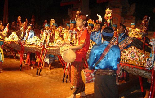 Gamelan Jegog 2 Gamelan Jegog 2